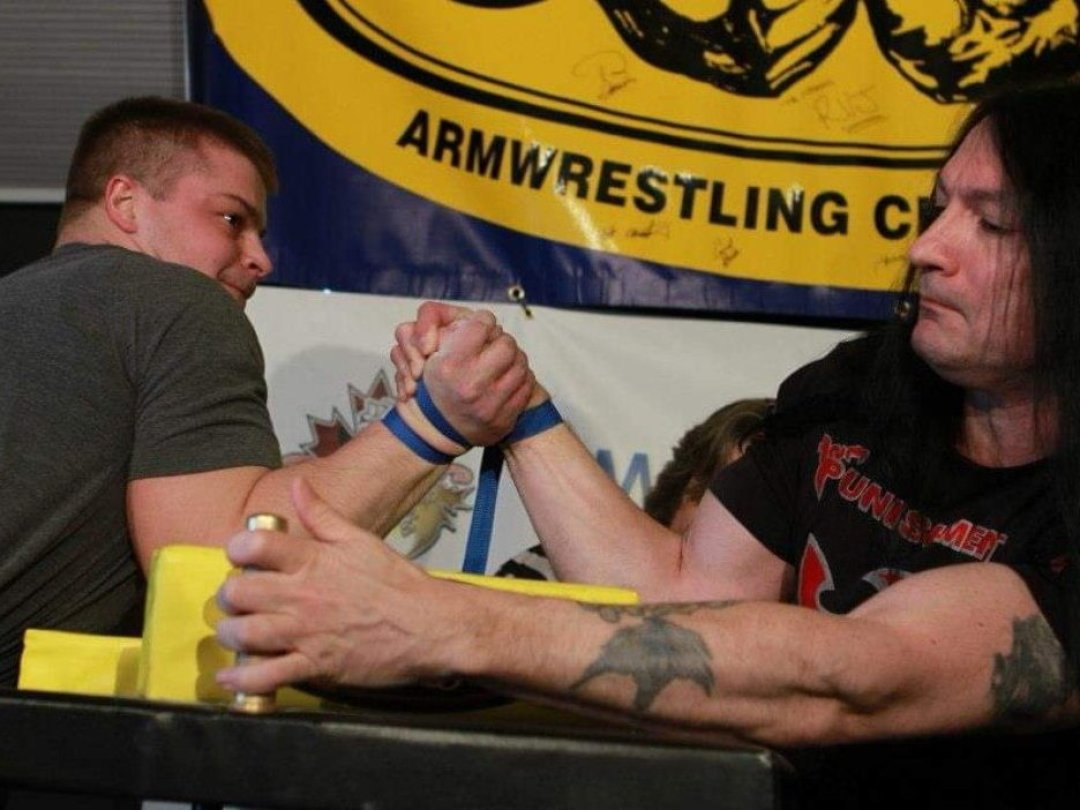 weg-edu.chChampions suisses du bras de fer